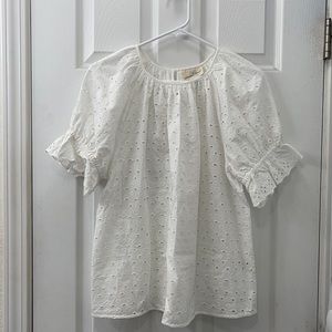 Universal Thread keyhole top